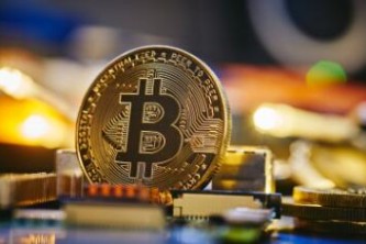 深入剖析加密货币交易领域中表现出色平台的特点与优势